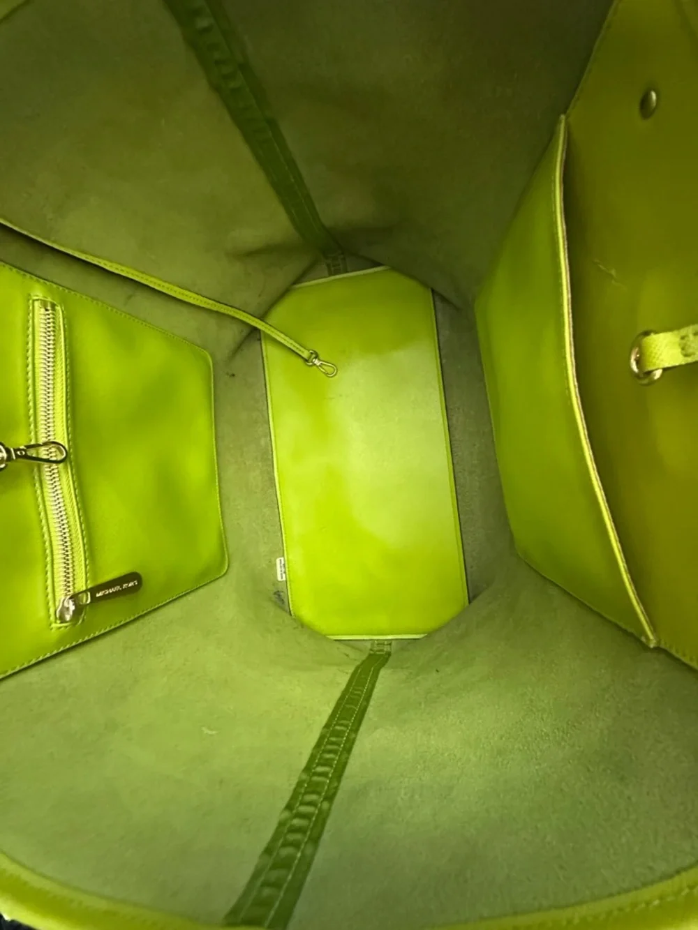 MICHAEL Michael Kors Jet Set Medium Leather Travel Tote - Picture 16 of 16